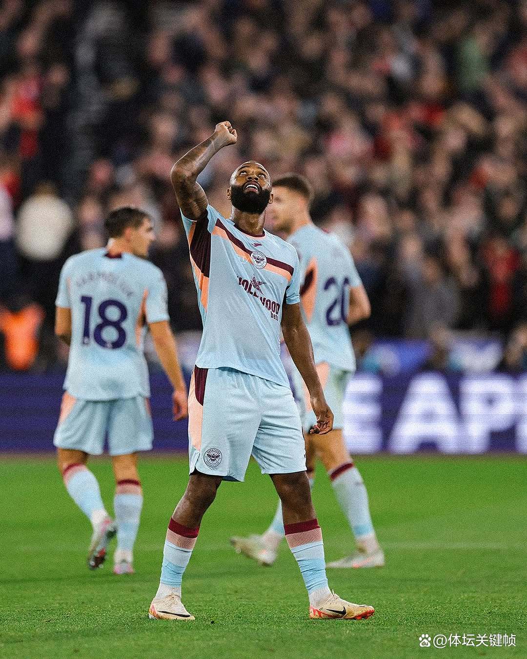 米兰体育app入口利物浦主场大捷,球员赛后激动庆祝胜利,通过中文一般方式.的简单介绍