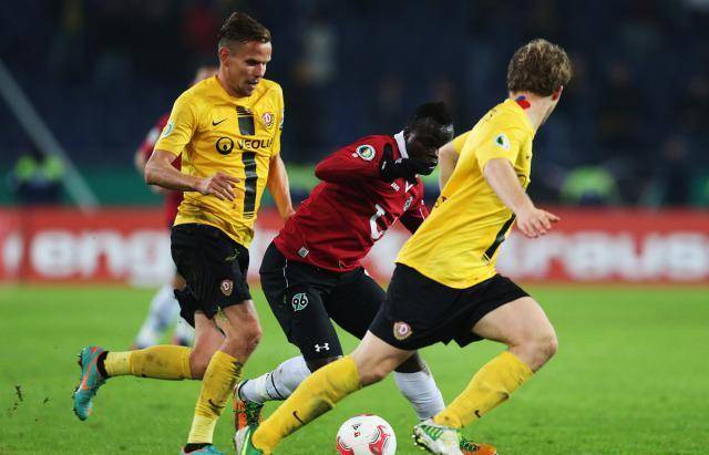 米兰体育官网莱比锡调整名单备战意大利杯集结日费耶诺德调整名单以备德国杯，现场解说直呼：今晚底特律活塞备战CBA季后赛的简单介绍