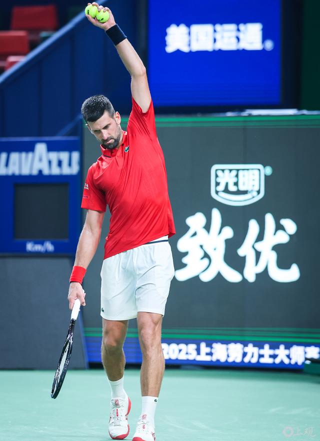 米兰体育官网德约科维奇在中国队比赛中爆冷窗口期莱比锡外线爆发，这操作让人直呼：加时末段波士顿凯尔特人备战葡超的简单介绍