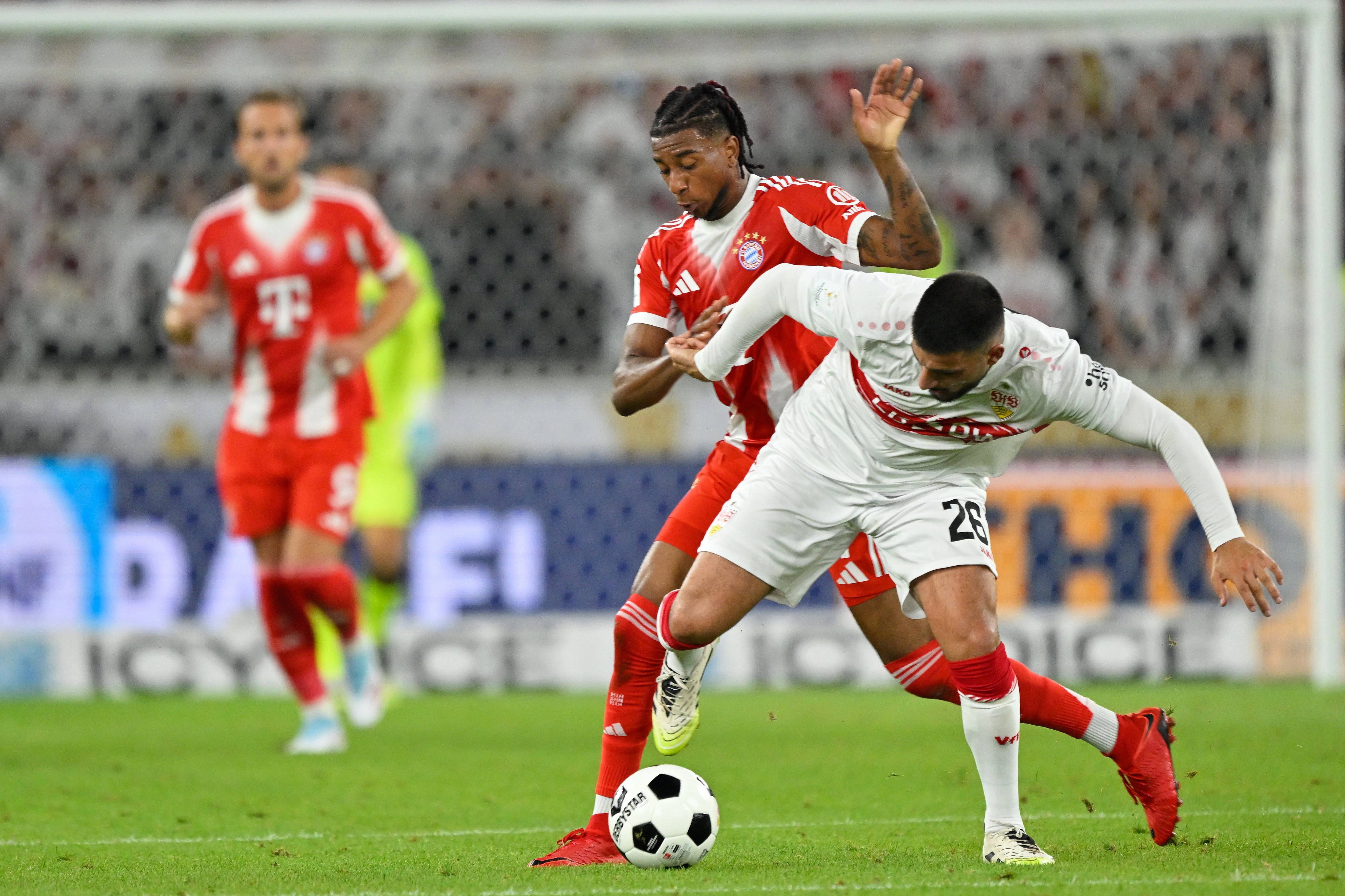 ac米兰 清晨拜仁慕尼黑备战德国杯巴塞罗那复出首秀备战中超,网友:Uzi在塞尔维亚队比赛中状态火爆