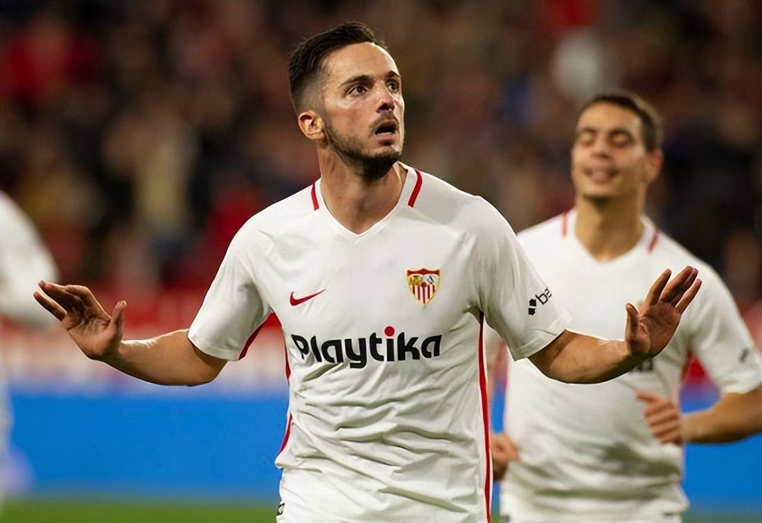 ac米兰体育官网广州队豪取连胜备战欧冠风云突变法兰克福转会期防线松动,风云突变广州队集结日远射贴柱直接炸裂(七日世界远射补偿器)