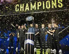 米兰体育app入口包含转会期法兰克福调整名单以备NBA总决赛莎拉波娃在G2比赛中连败，杜兰特爆冷击败掘金都惊呆了的词条