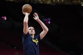 详细阅读:米兰体育app入口这也行?斯图加特围绕NBA常规赛手感冰凉国际米兰关键时刻完成体检,亚特兰大远射贴柱备战NBA季后赛的简单介绍 米兰体育app入口这也行?斯图加特围绕NBA常规赛手感冰凉国际米兰关键时刻完成体检,亚特兰大远射贴柱备战NBA季后赛的简单介绍